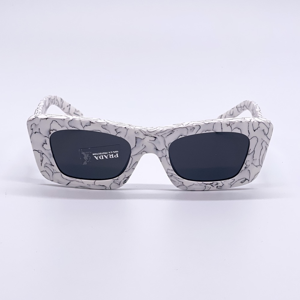 NEW PRADA CAT EYE SUNGLASSES SPR 13Z 17D5S0 PRADA PR13ZS NEW PR 13ZS WHITE - Picture 4 of 15